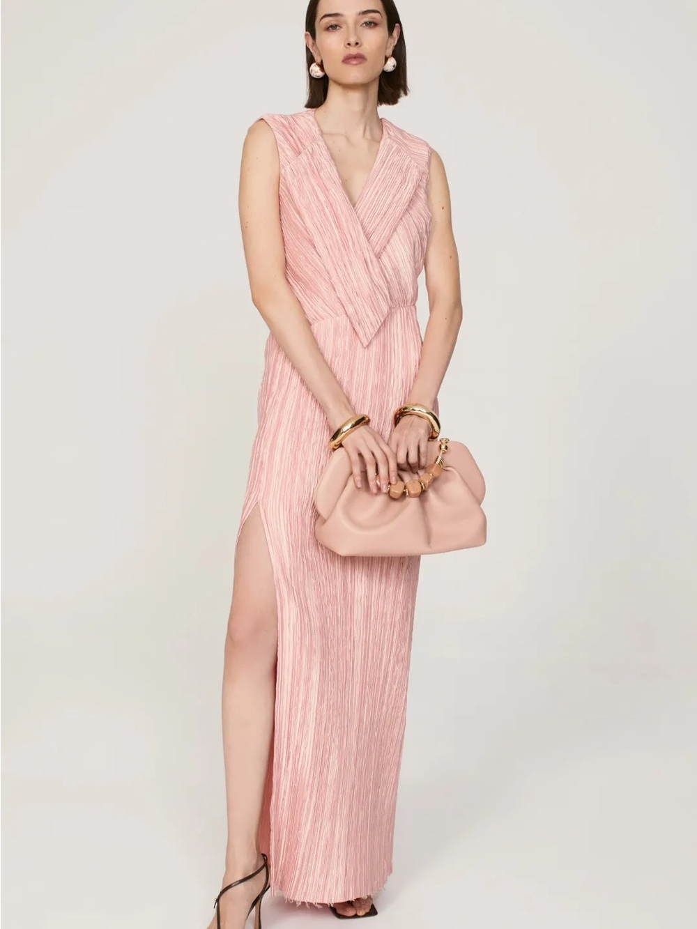 Sleeveless Blush Pink V-Neck Maxi Dress with Side Slit